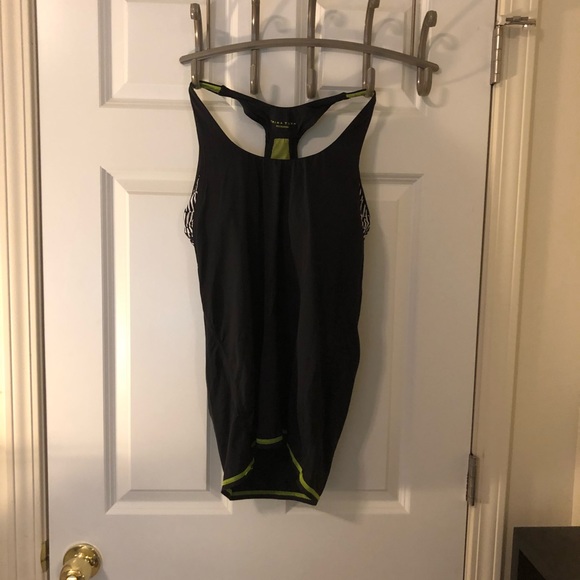 Trina Turk recreation Activewear tank - Picture 1 of 3